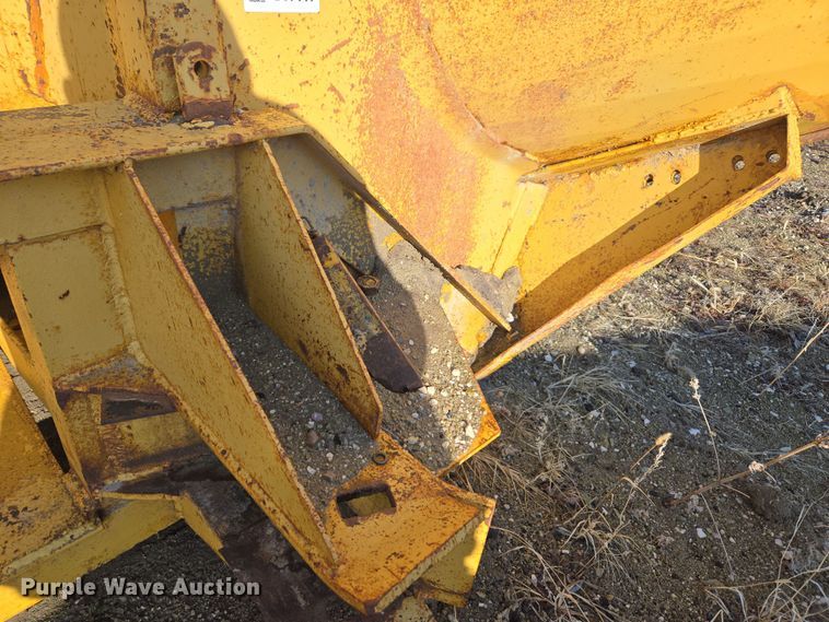 image for item DT7117 Gledhill v-plow