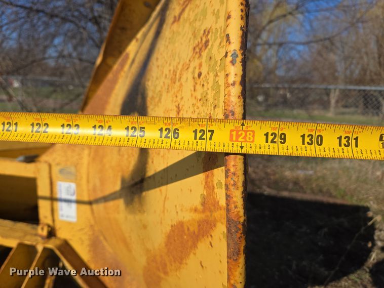 image for item DT7117 Gledhill v-plow