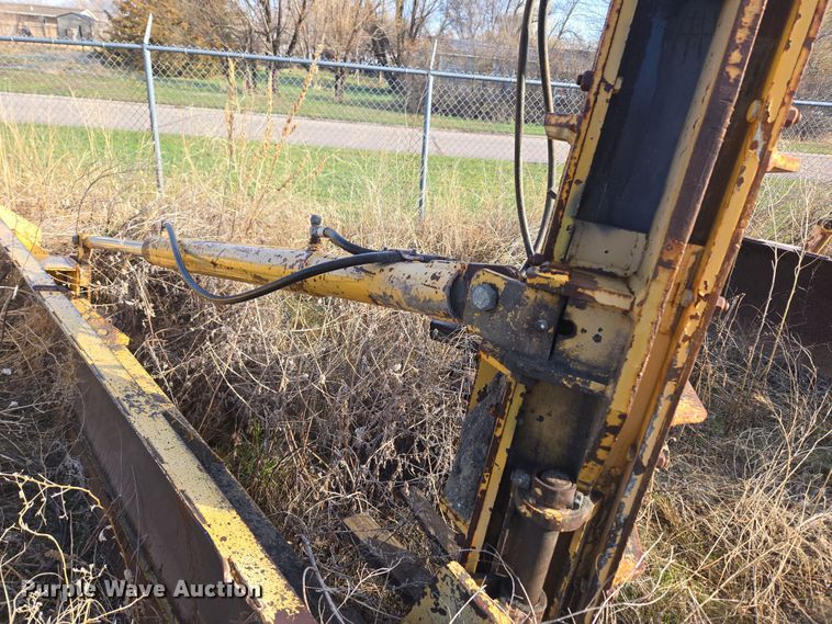 image for item DT7118 12' 8