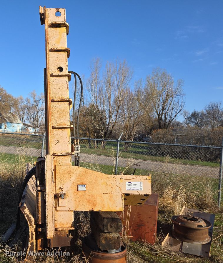 image for item DT7119 Henke motor grader wing blade