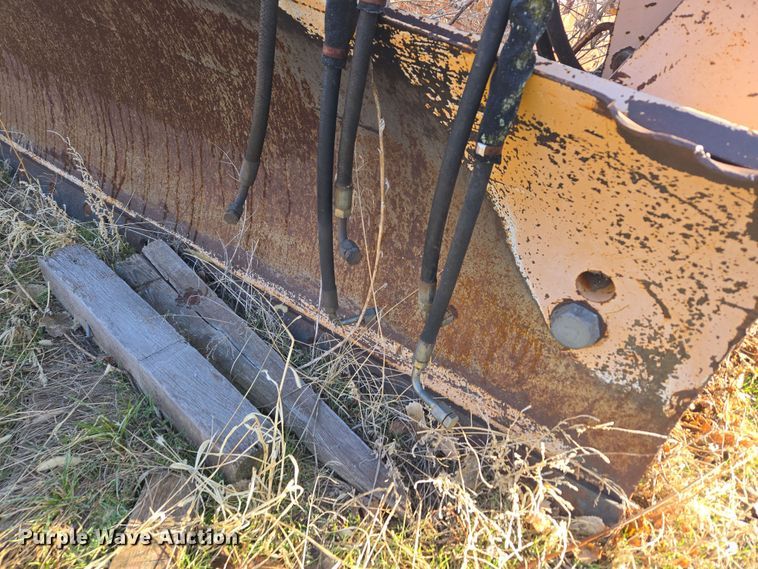 image for item DT7119 Henke motor grader wing blade