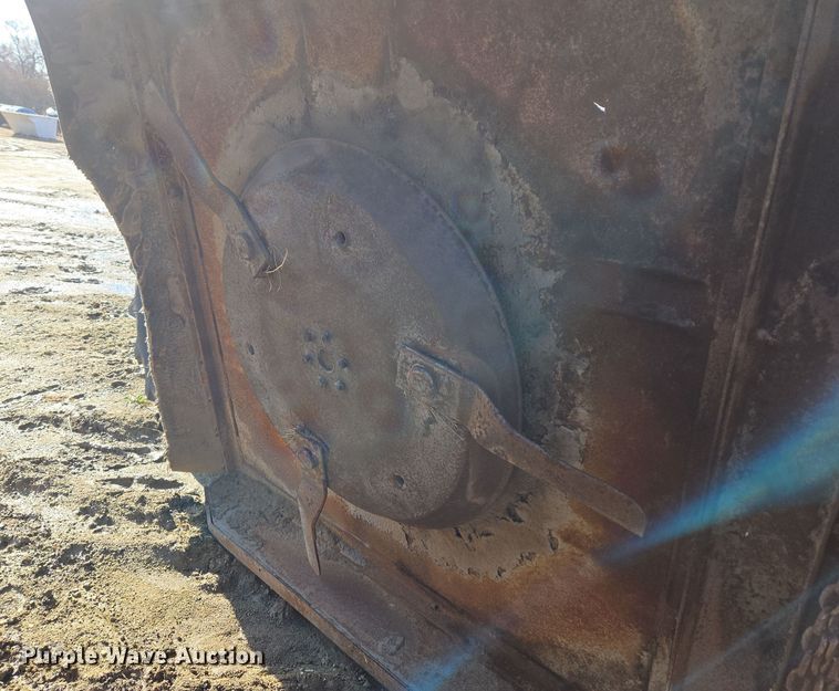 image for item DT7121 1982 Massey Ferguson 275 Tiger Special tractor