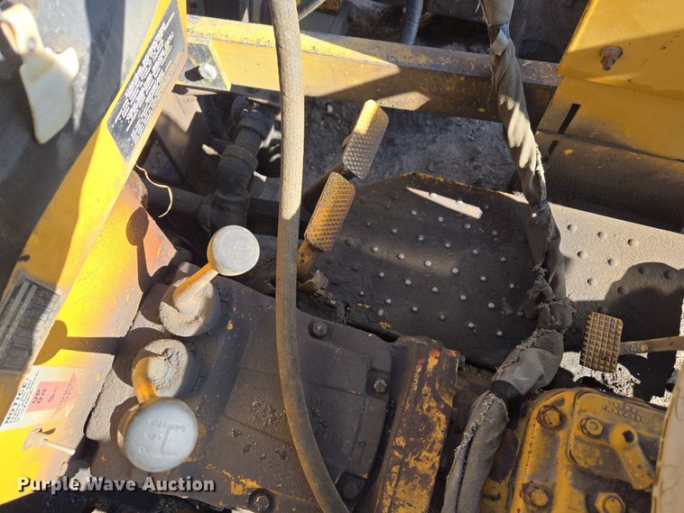 image for item DT7121 1982 Massey Ferguson 275 Tiger Special tractor