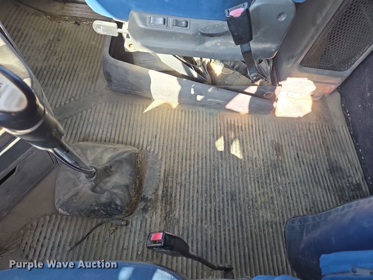 image for item DT7122 2005 Freightliner Century Class semi truck