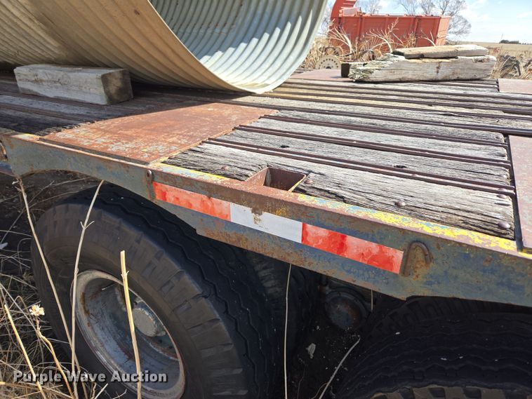 image for item DT7123 1955 Checker Cab M270A1 CCM21 drop deck equipment trailer