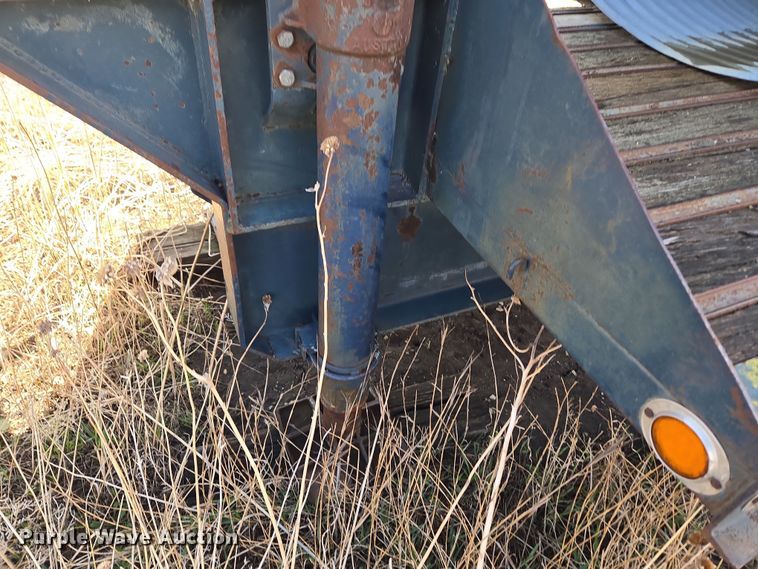 image for item DT7123 1955 Checker Cab M270A1 CCM21 drop deck equipment trailer