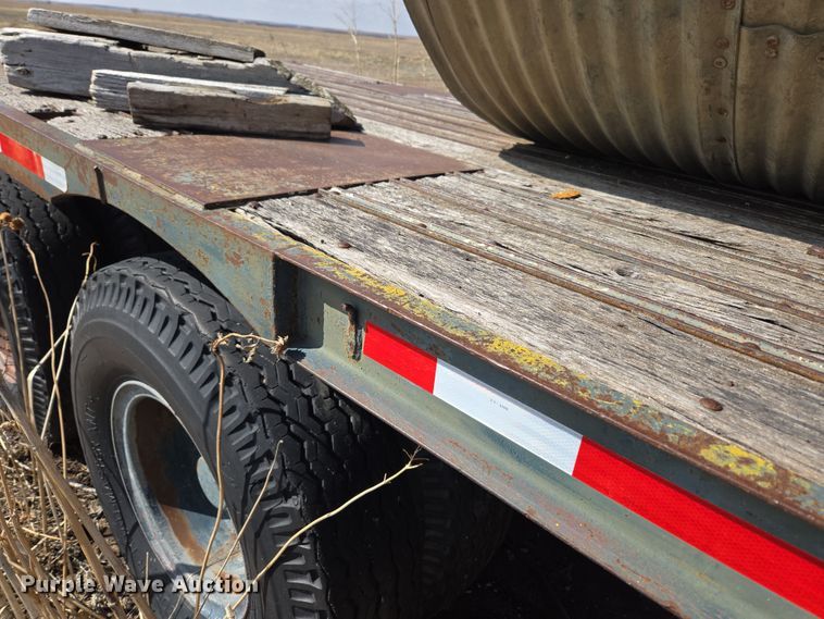 image for item DT7123 1955 Checker Cab M270A1 CCM21 drop deck equipment trailer