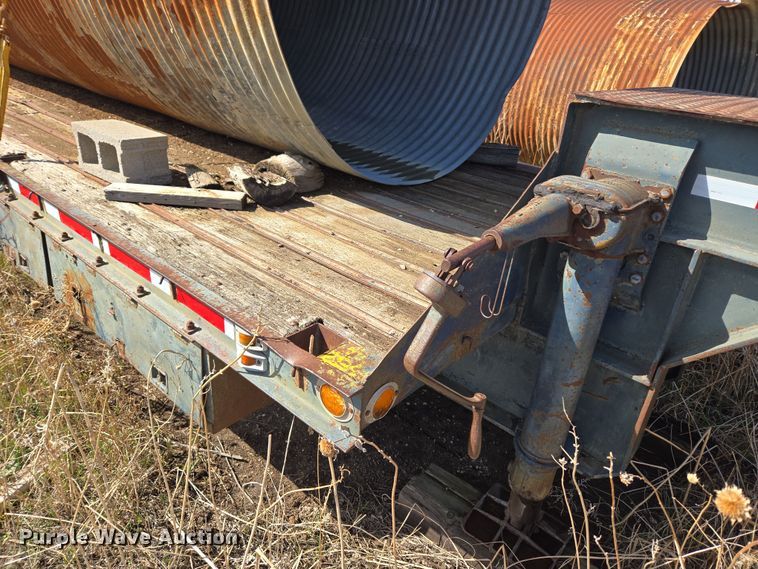 image for item DT7123 1955 Checker Cab M270A1 CCM21 drop deck equipment trailer