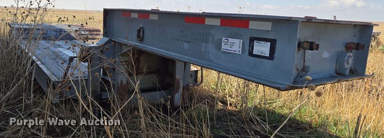 image for item DT7124 1979 Vulcan LBD-35 lowboy equipment trailer