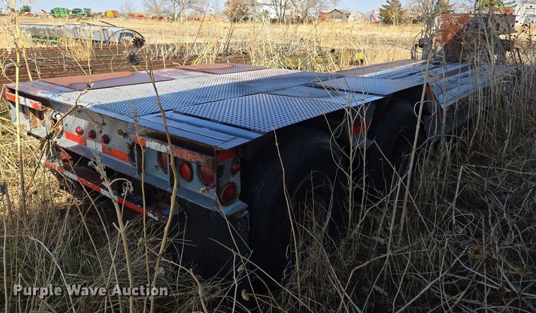 image for item DT7124 1979 Vulcan LBD-35 lowboy equipment trailer