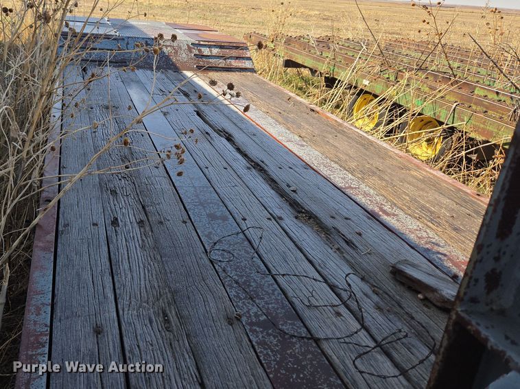 image for item DT7124 1979 Vulcan LBD-35 lowboy equipment trailer