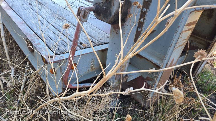 image for item DT7124 1979 Vulcan LBD-35 lowboy equipment trailer