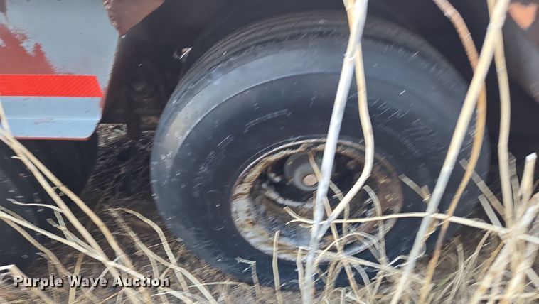 image for item DT7124 1979 Vulcan LBD-35 lowboy equipment trailer