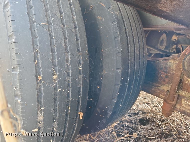 image for item DT7124 1979 Vulcan LBD-35 lowboy equipment trailer