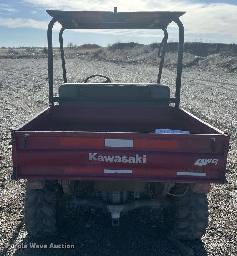 image for item DT7164 2003 Kawasaki Mule 3010 utility vehicle