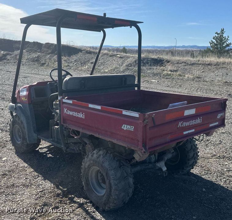image for item DT7164 2003 Kawasaki Mule 3010 utility vehicle