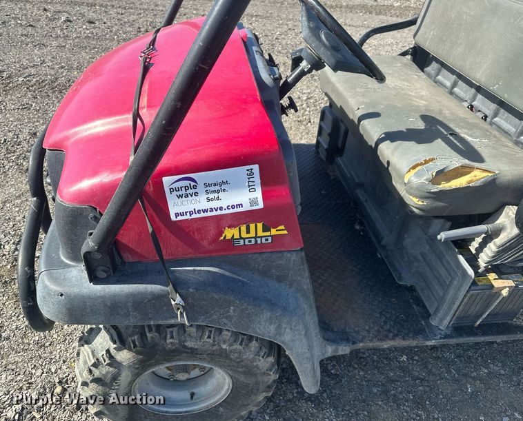 image for item DT7164 2003 Kawasaki Mule 3010 utility vehicle