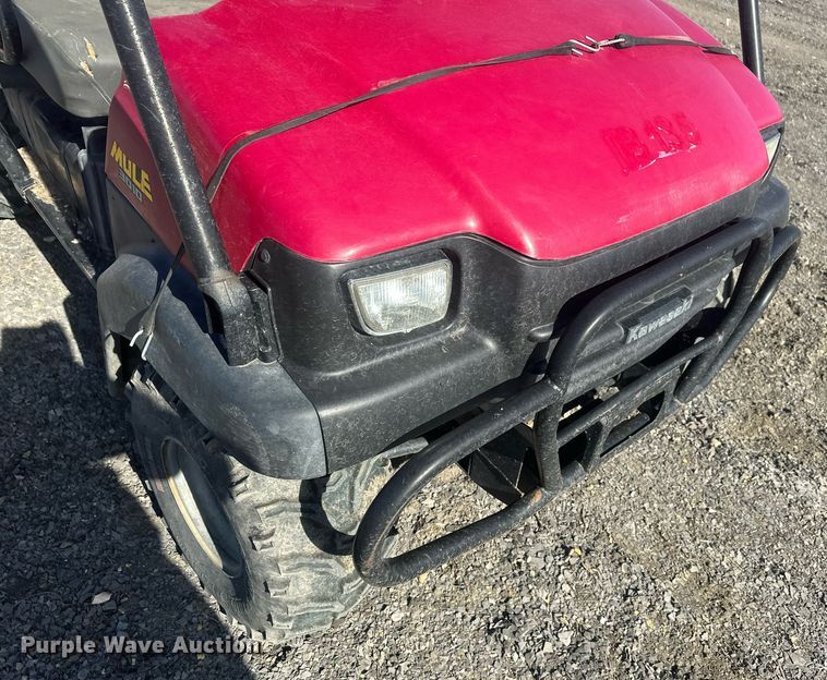 image for item DT7164 2003 Kawasaki Mule 3010 utility vehicle