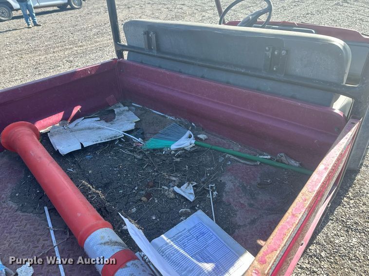 image for item DT7164 2003 Kawasaki Mule 3010 utility vehicle