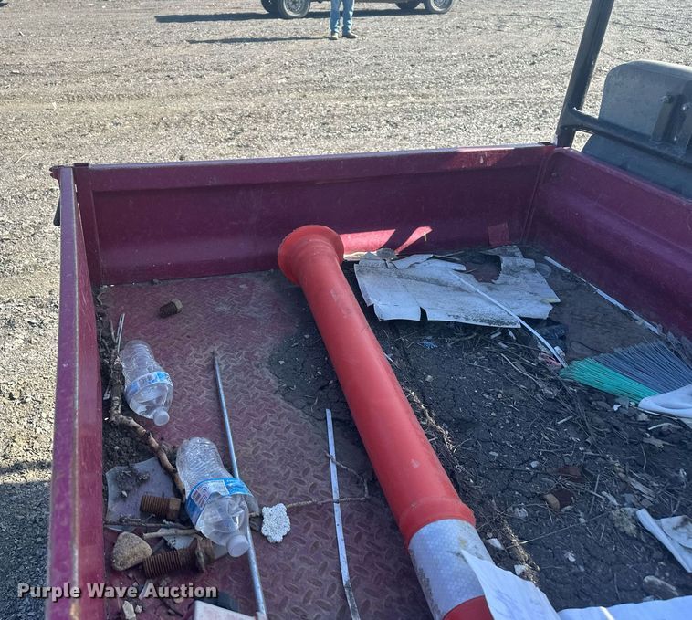 image for item DT7164 2003 Kawasaki Mule 3010 utility vehicle