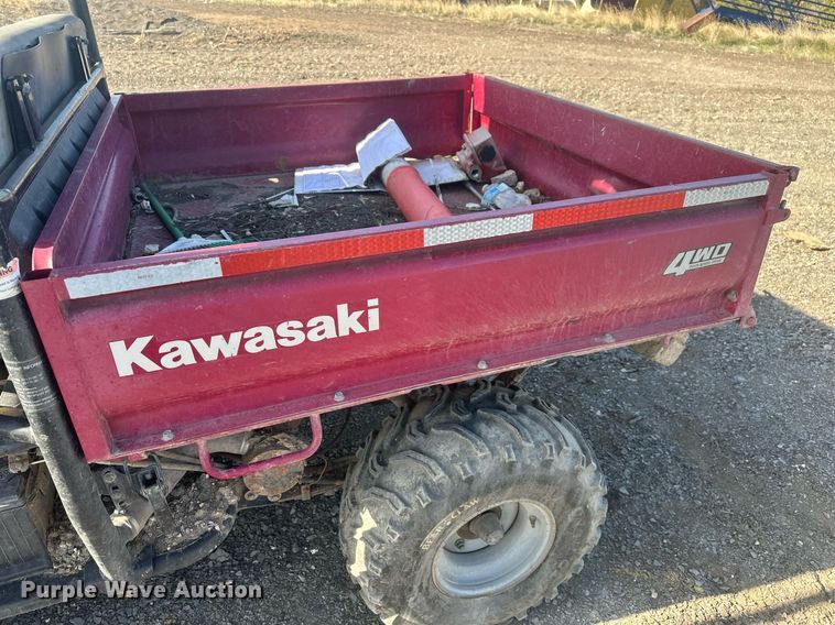 image for item DT7164 2003 Kawasaki Mule 3010 utility vehicle