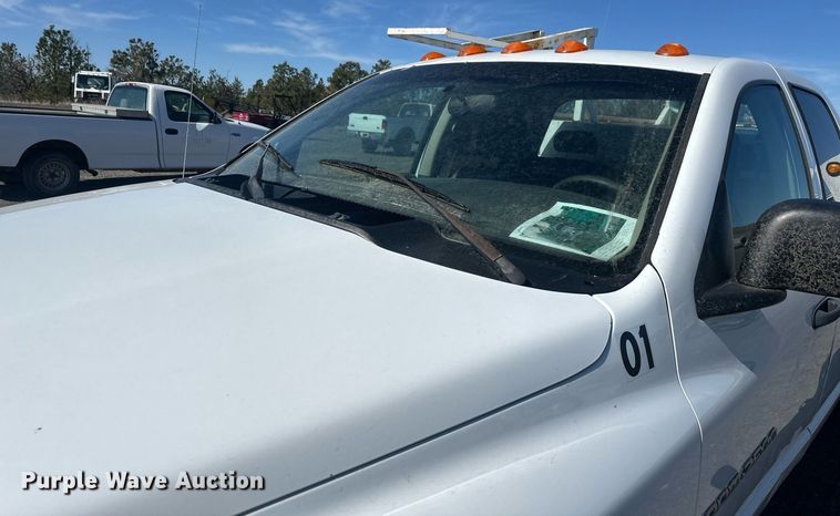 image for item DT7167 2004 Dodge Ram 2500 Quad Cab utility bed pickup truck