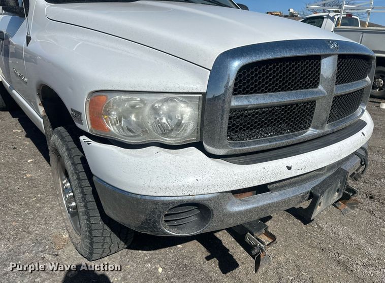 image for item DT7167 2004 Dodge Ram 2500 Quad Cab utility bed pickup truck