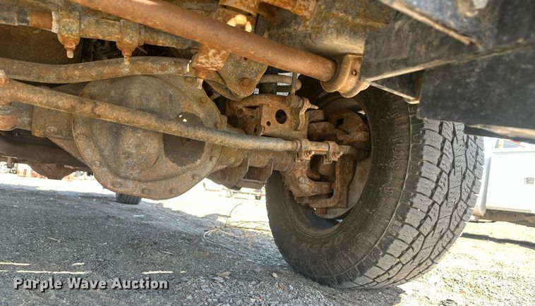 image for item DT7167 2004 Dodge Ram 2500 Quad Cab utility bed pickup truck