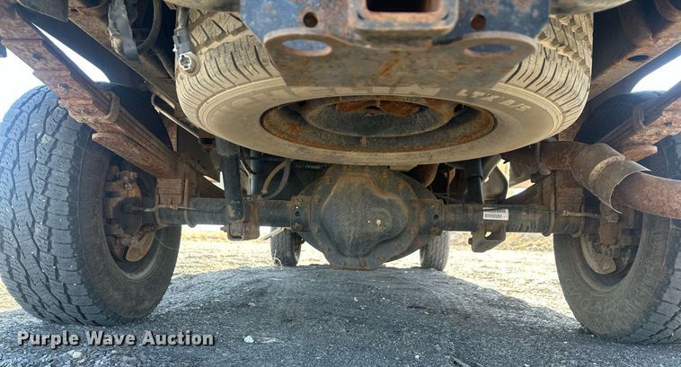 image for item DT7167 2004 Dodge Ram 2500 Quad Cab utility bed pickup truck