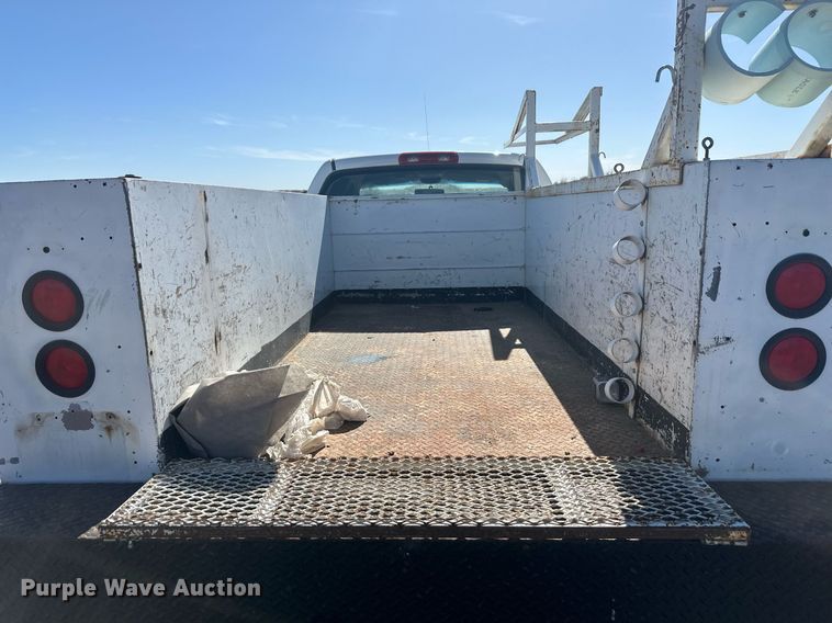 image for item DT7167 2004 Dodge Ram 2500 Quad Cab utility bed pickup truck