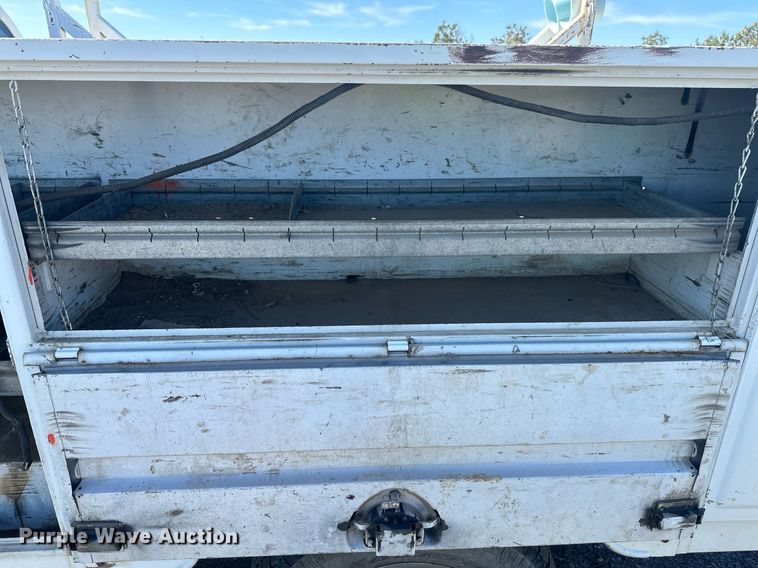 image for item DT7167 2004 Dodge Ram 2500 Quad Cab utility bed pickup truck