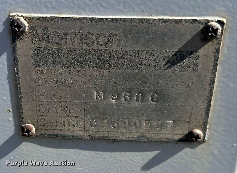 image for item DT7167 2004 Dodge Ram 2500 Quad Cab utility bed pickup truck