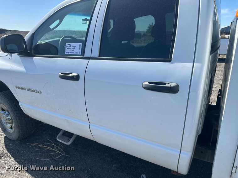 image for item DT7167 2004 Dodge Ram 2500 Quad Cab utility bed pickup truck