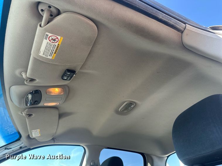 image for item DT7167 2004 Dodge Ram 2500 Quad Cab utility bed pickup truck