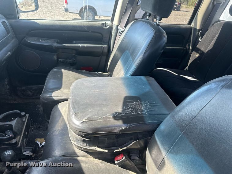 image for item DT7167 2004 Dodge Ram 2500 Quad Cab utility bed pickup truck