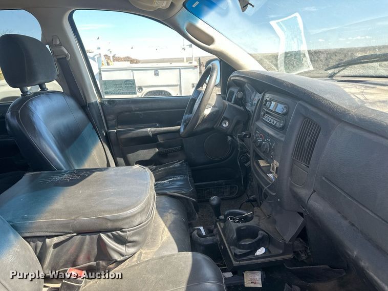 image for item DT7167 2004 Dodge Ram 2500 Quad Cab utility bed pickup truck