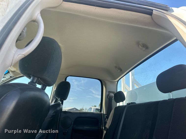 image for item DT7167 2004 Dodge Ram 2500 Quad Cab utility bed pickup truck