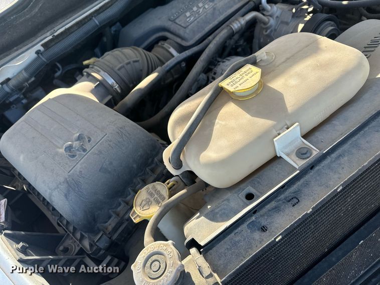 image for item DT7167 2004 Dodge Ram 2500 Quad Cab utility bed pickup truck