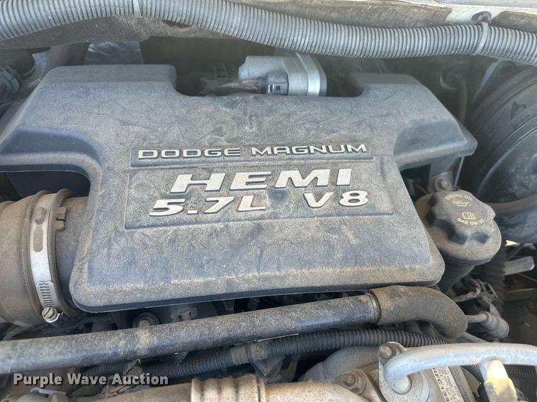 image for item DT7167 2004 Dodge Ram 2500 Quad Cab utility bed pickup truck