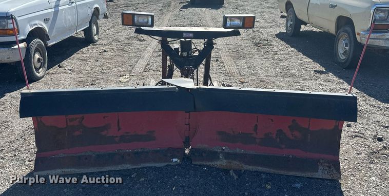 image for item DT7167 2004 Dodge Ram 2500 Quad Cab utility bed pickup truck