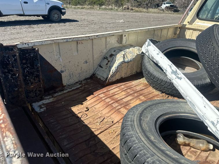 image for item DT7169 1988 Dodge Ram 250 pickup truck