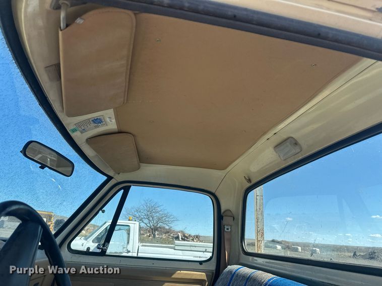 image for item DT7169 1988 Dodge Ram 250 pickup truck