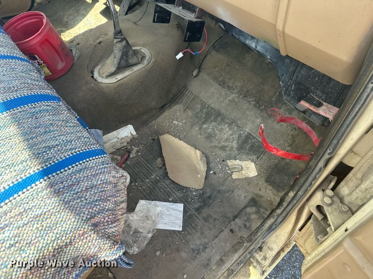 image for item DT7169 1988 Dodge Ram 250 pickup truck