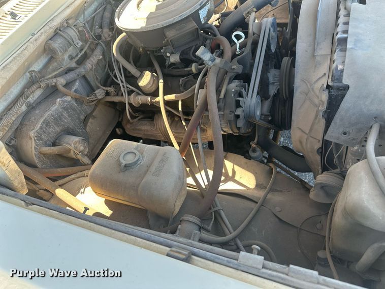 image for item DT7169 1988 Dodge Ram 250 pickup truck