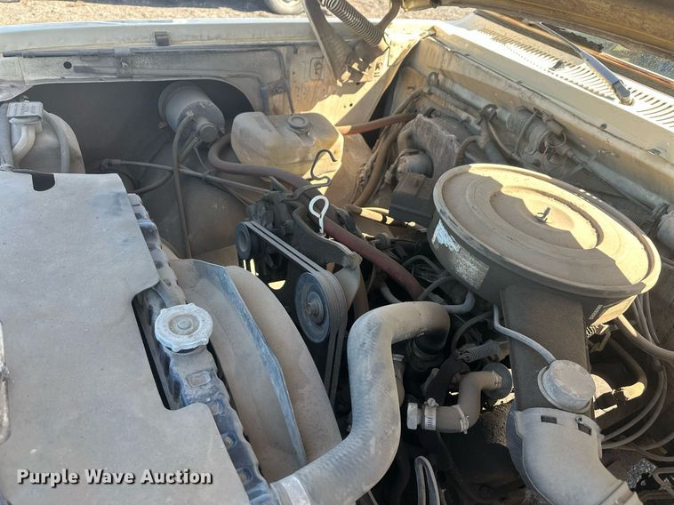 image for item DT7169 1988 Dodge Ram 250 pickup truck