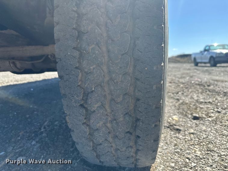 image for item DT7169 1988 Dodge Ram 250 pickup truck