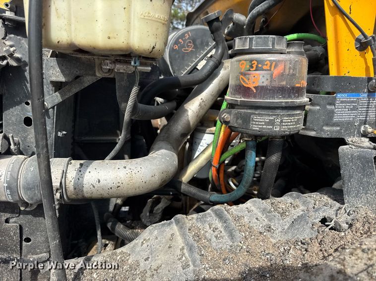 image for item DU3469 2006 Chevrolet C7500 oil distributor truck