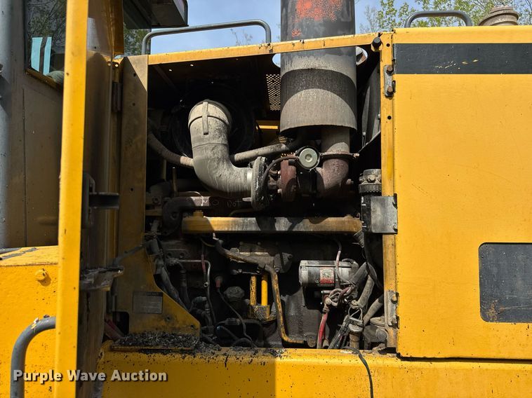 image for item DU3470 2001 John Deere 770CH motor grader