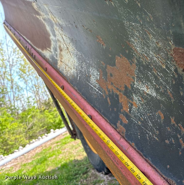 image for item DU3471 2000 John Deere 770CH motor grader