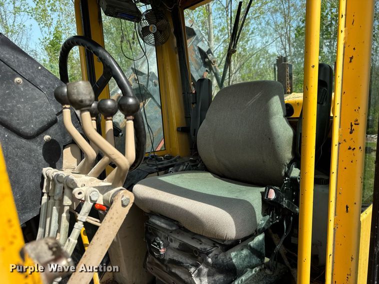 image for item DU3471 2000 John Deere 770CH motor grader